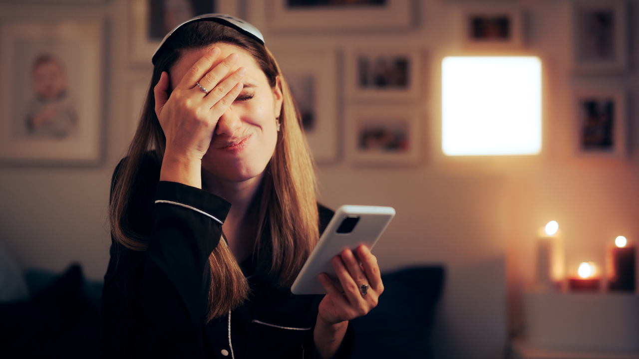 Le syndrome FOMO comme Fear of missing out : la peur de manquer un événement